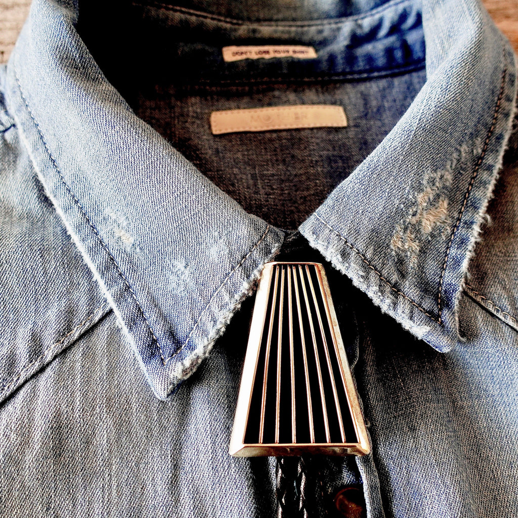Tom Hawk Bolo Tie